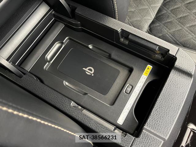 Toyota HARRIER 2014-09 8651519-4