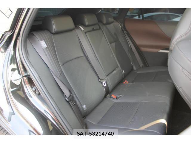 Toyota HARRIER 2024-04 8652008-10