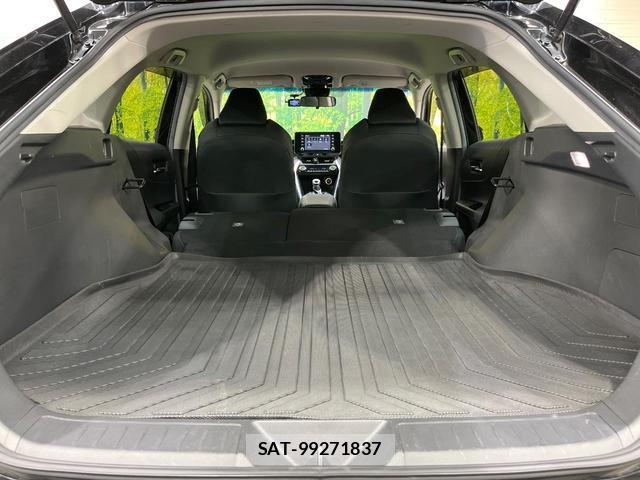 Toyota HARRIER 2022-04 8652322-8