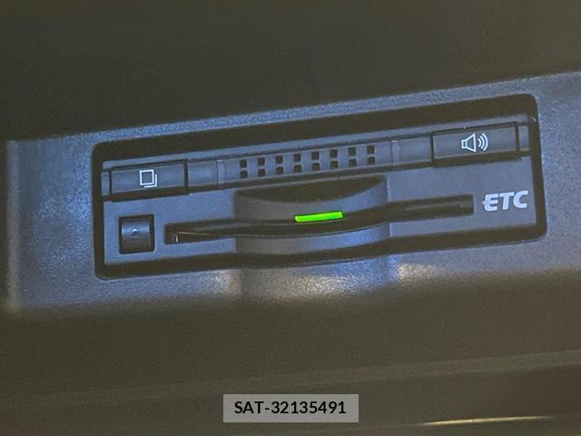 Toyota HARRIER 2014-10 8652635-5