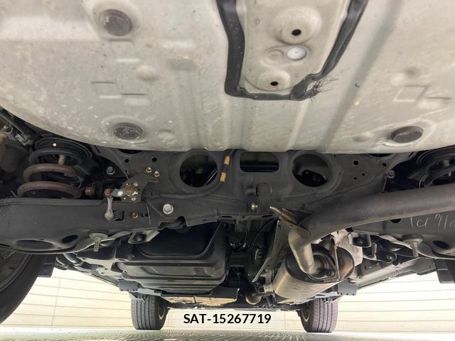 Toyota HARRIER 2016-09 8652977-18