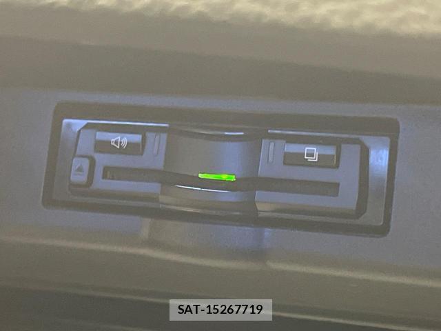 Toyota HARRIER 2016-09 8652977-6