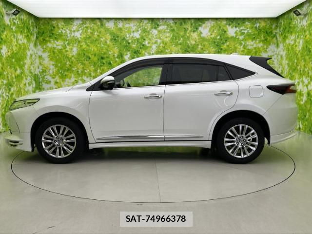 Toyota HARRIER 2018-01 8653563-1