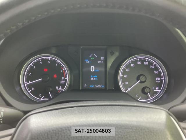 Toyota HARRIER 2021-05 8653578-12