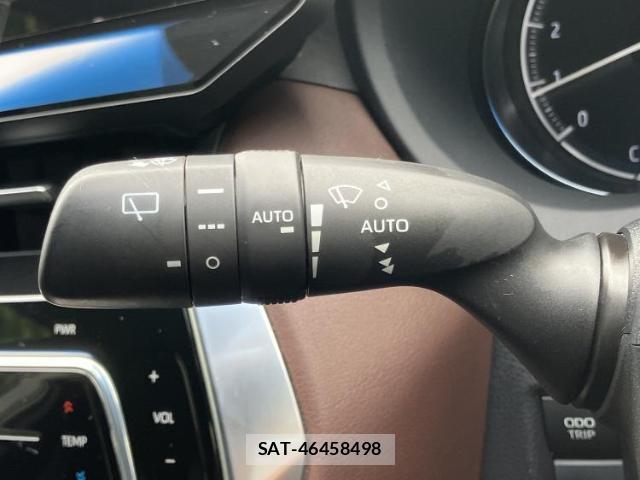Toyota HARRIER 2021-03 8653641-14