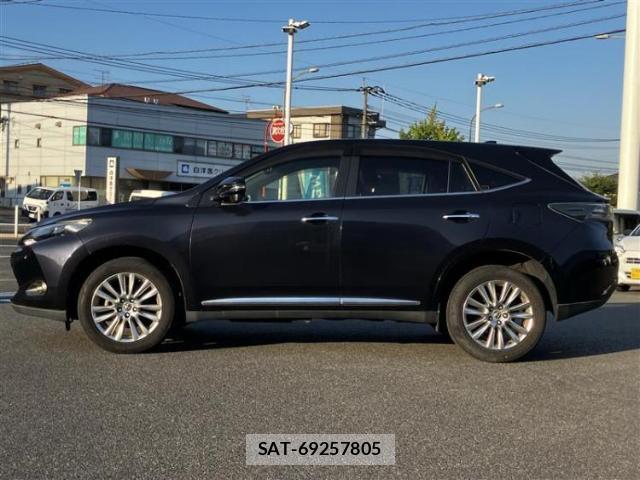 Toyota HARRIER 2016-04 8653648-1