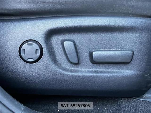 Toyota HARRIER 2016-04 8653648-14