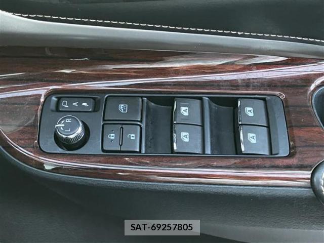 Toyota HARRIER 2016-04 8653648-15