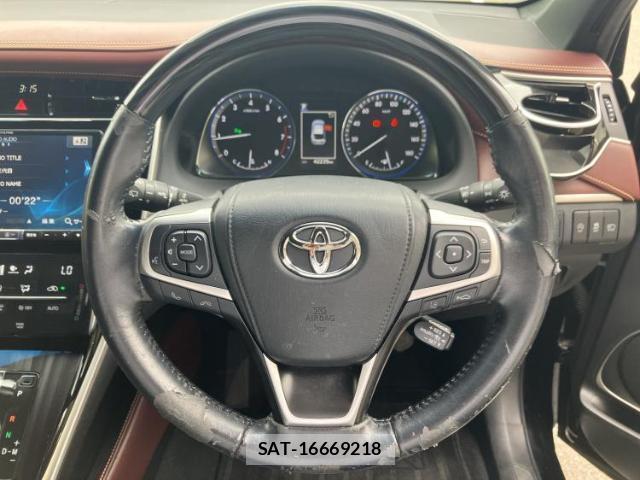Toyota HARRIER 2017-09 8653756-14