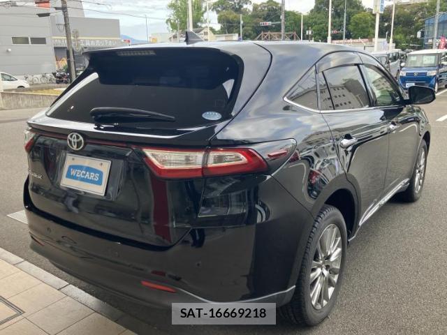 Toyota HARRIER 2017-09 8653756-2