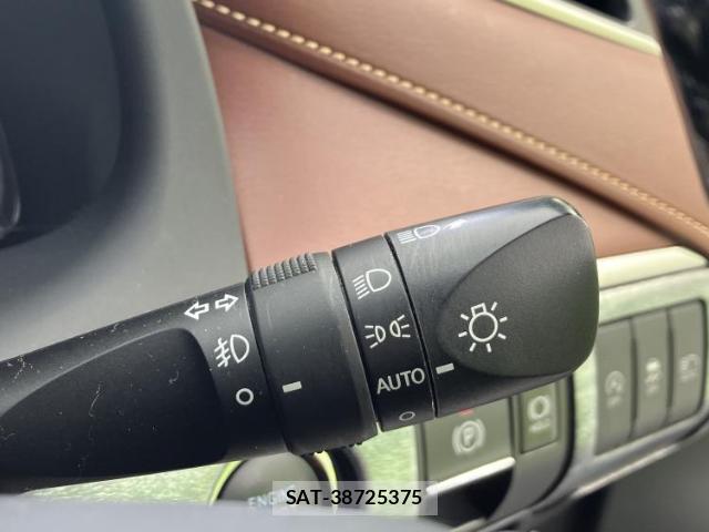 Toyota HARRIER 2017-12 8653804-15