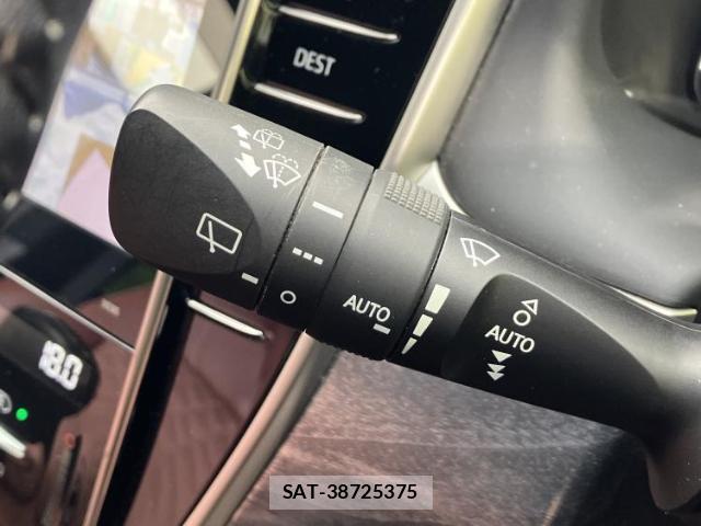 Toyota HARRIER 2017-12 8653804-16