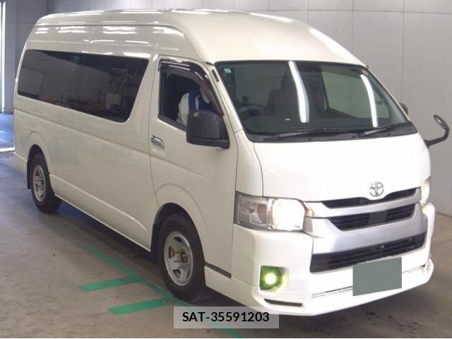 Toyota HIACE COMMUTER 2022-01 8647352-0