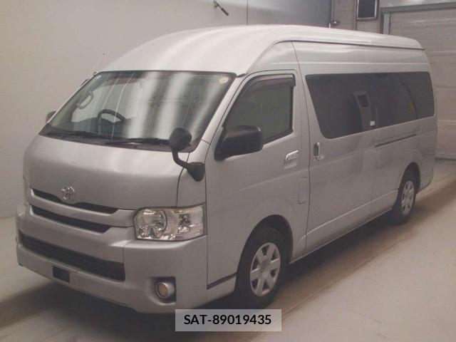 Toyota HIACE COMMUTER 2015-06 8647420-0