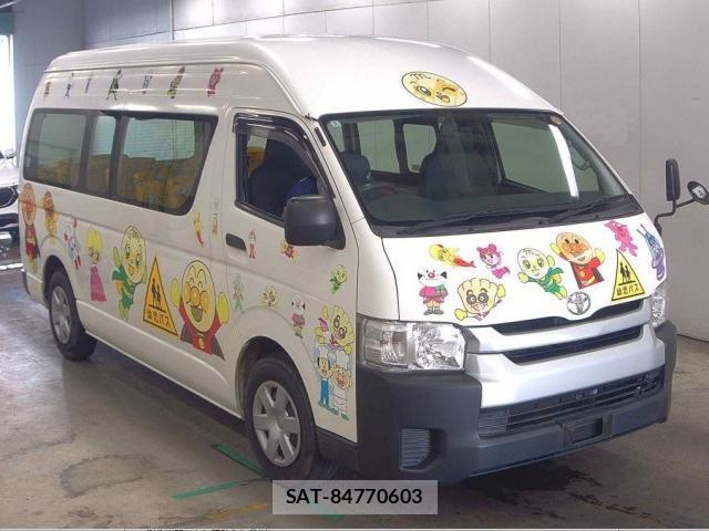 Toyota HIACE COMMUTER 2016-03 8647424-0