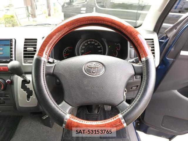 Toyota HIACE VAN 2007-03 8646748-16