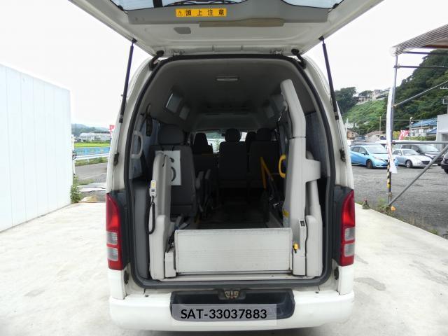 Toyota HIACE VAN 2006-03 8646992-4