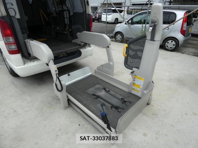 Toyota HIACE VAN 2006-03 8646992-8