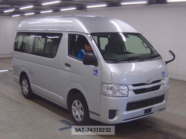 Toyota HIACE VAN 2021-01 8647178-0