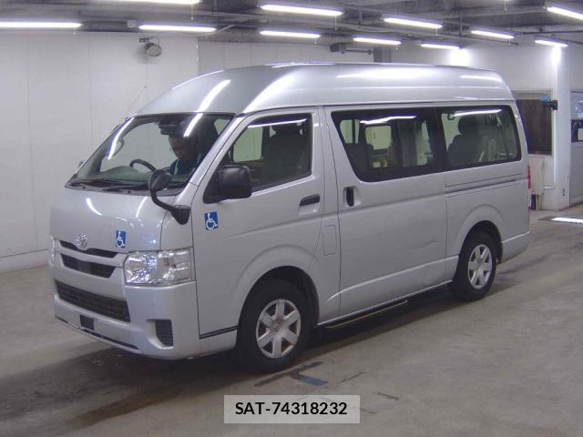 Toyota HIACE VAN 2021-01 8647178-4