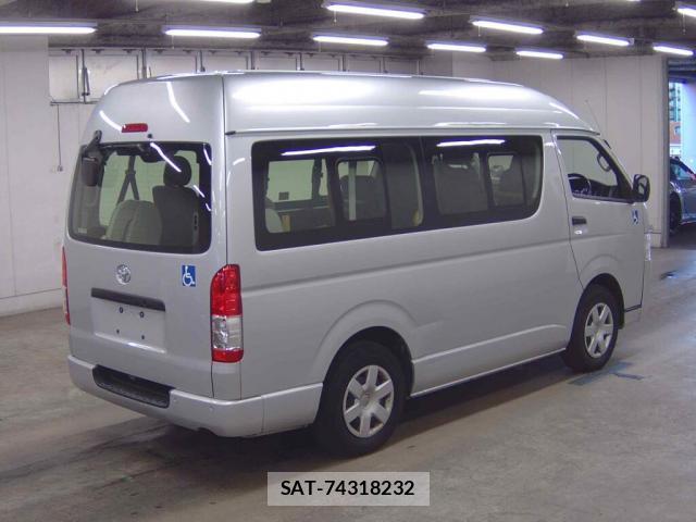 Toyota HIACE VAN 2021-01 8647178-5