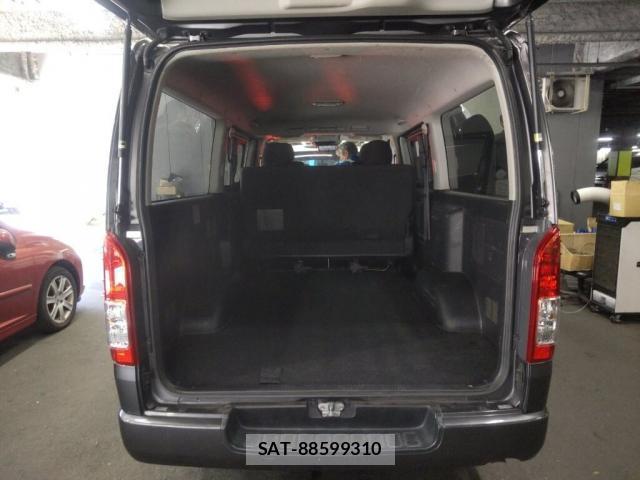 Toyota HIACE VAN 2021-01 8647201-3