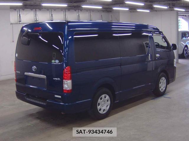 Toyota HIACE VAN 2018-07 8647204-1