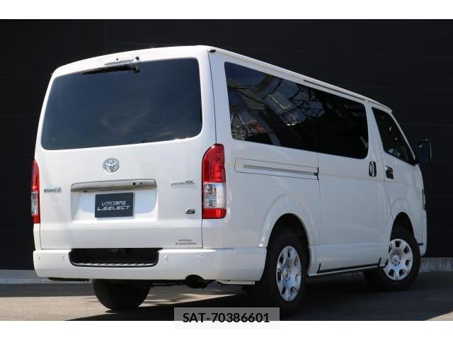 Toyota HIACE VAN 2026-01 8647224-1