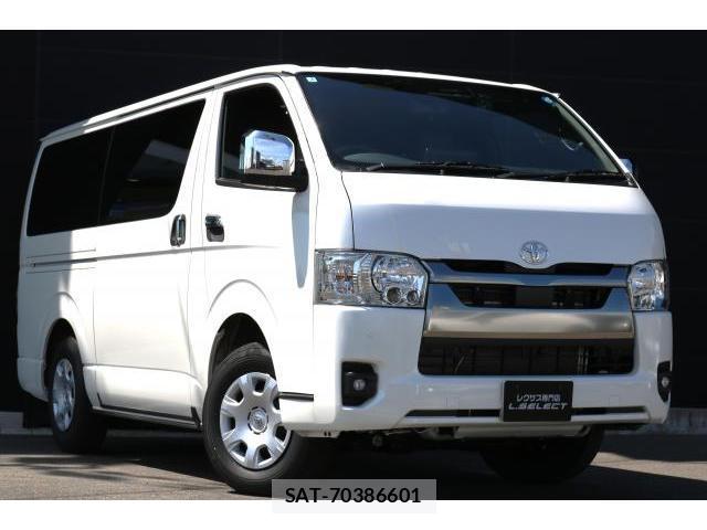 Toyota HIACE VAN 2026-01 8647224-3