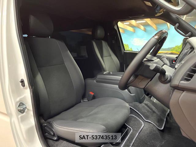 Toyota HIACE VAN 2026-02 8647313-7