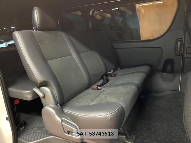 Toyota HIACE VAN 2026-02 8647313-8