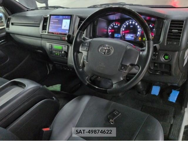 Toyota HIACE VAN 2020-04 8647377-3