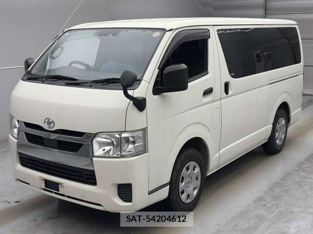 Toyota HIACE VAN 2021-08 8647380-0