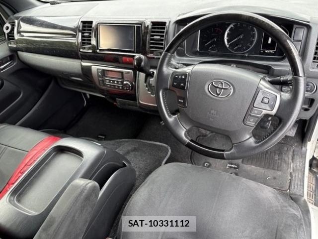 Toyota HIACE VAN 2020-12 8647385-3