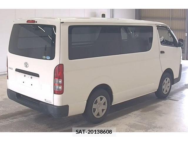 Toyota HIACE VAN 2019-06 8647390-1