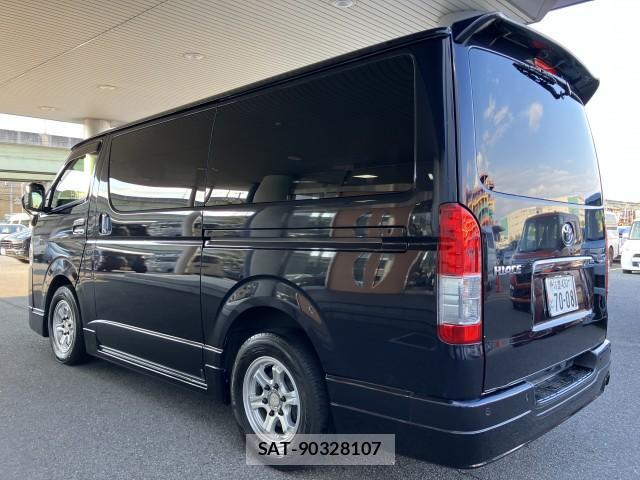 Toyota HIACE VAN 2021-05 8647391-2