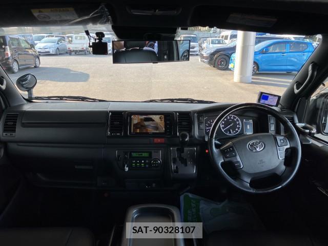 Toyota HIACE VAN 2021-05 8647391-7