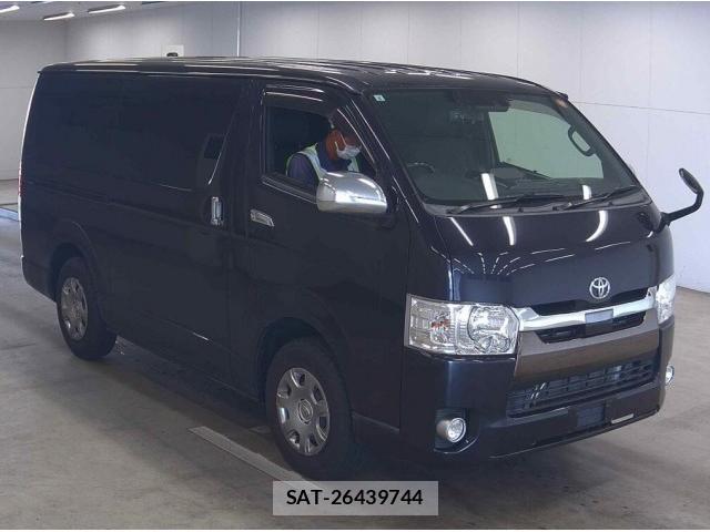 Toyota HIACE VAN 2019-08 8647408-0