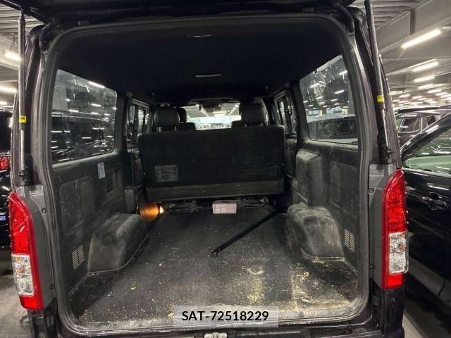 Toyota HIACE VAN 2019-09 8647415-2
