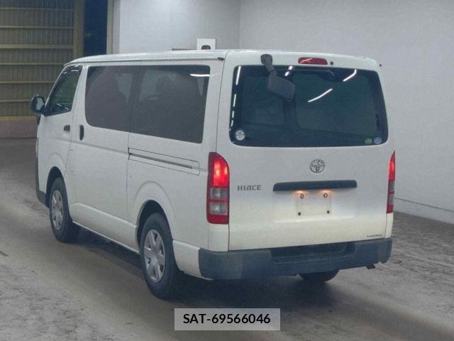 Toyota HIACE VAN 2015-06 8647416-1