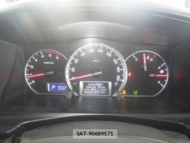 Toyota HIACE VAN 2018-09 8647422-3