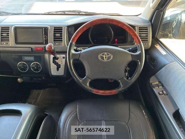 Toyota HIACE VAN 2012-06 8647428-3