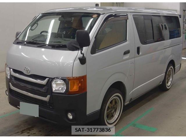 Toyota HIACE VAN 2010-09 8647434-0