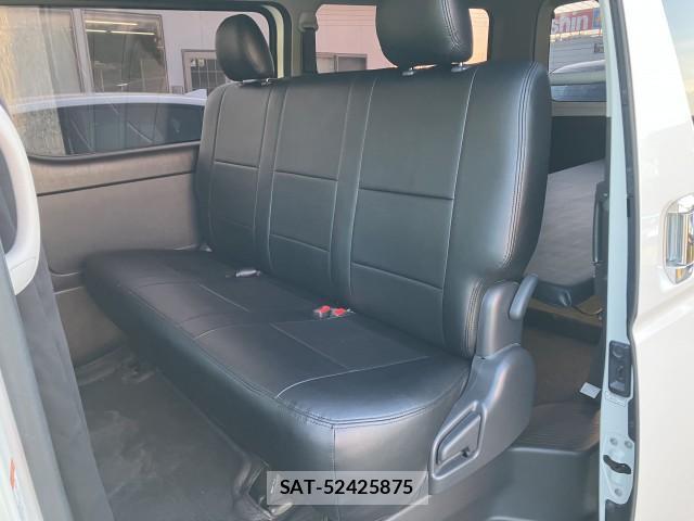 Toyota HIACE VAN 2015-11 8647613-8