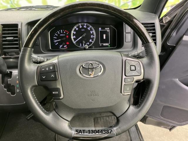 Toyota HIACE VAN 2021-09 8648612-14
