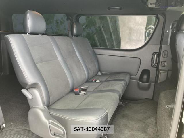 Toyota HIACE VAN 2021-09 8648612-4