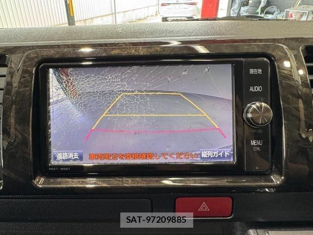 Toyota HIACE VAN 2017-04 8649414-15