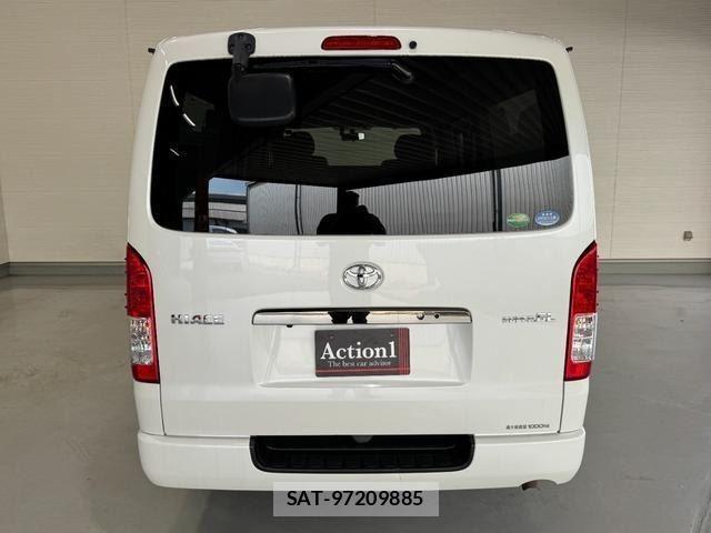 Toyota HIACE VAN 2017-04 8649414-4