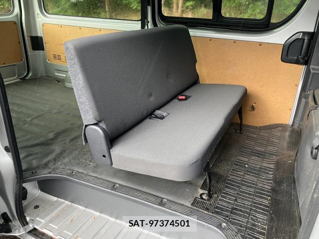 Toyota HIACE VAN 2023-07 8649851-5
