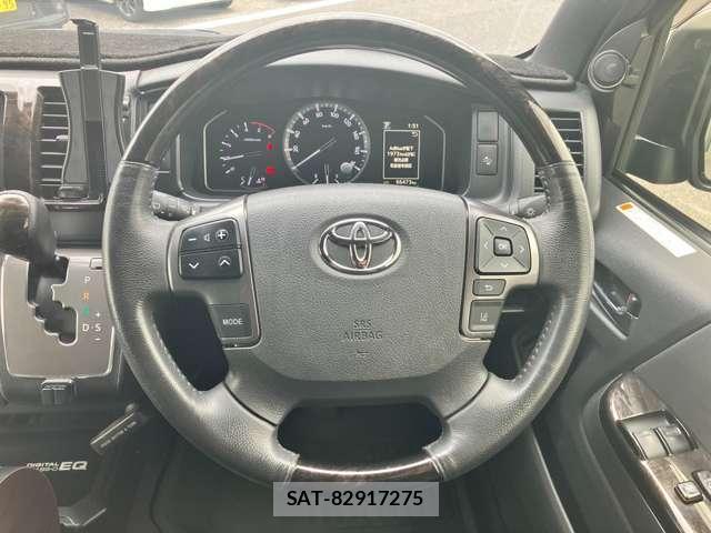 Toyota HIACE VAN 2023-04 8650867-19